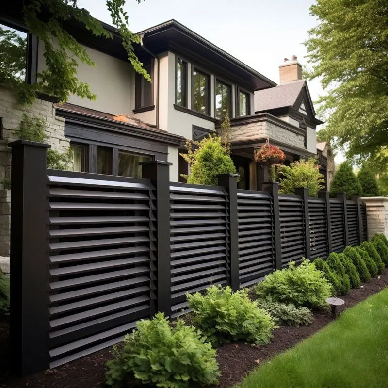 Full Privacy Ventilated Outdoor Wall Fencing Panels Horizontal Aluminum Slat Fencing Black Powder Coating Heat Eco-Friendly